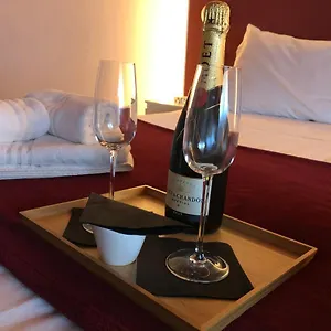 Martina Classic & Luxury Отель типа 